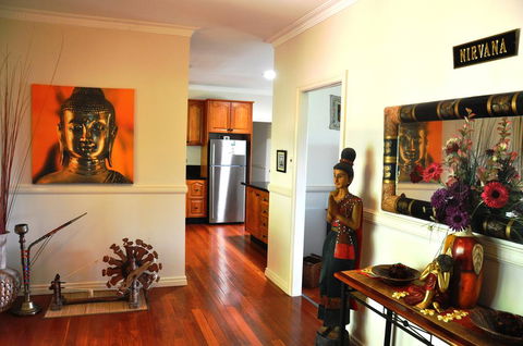 Nirvana At Montville - Sydney 4u 0