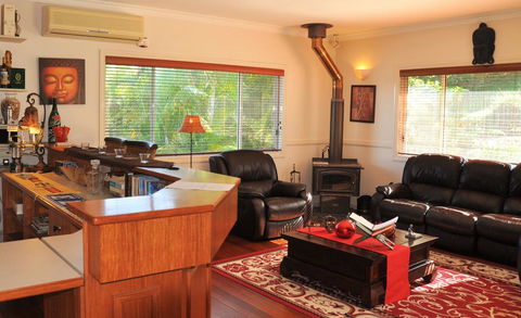 Nirvana At Montville - Sydney 4u 3