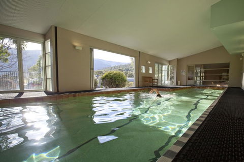 Novotel Lake Crackenback Resort - Sydney 4u 2