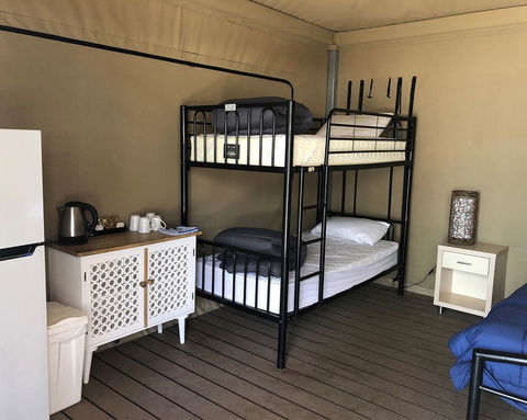 NRMA Lake Somerset Holiday Park - Sydney 4u 1