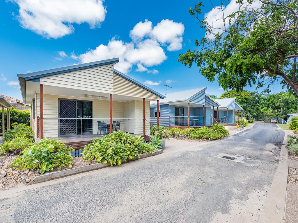 Woodgate QLD Sydney 4u