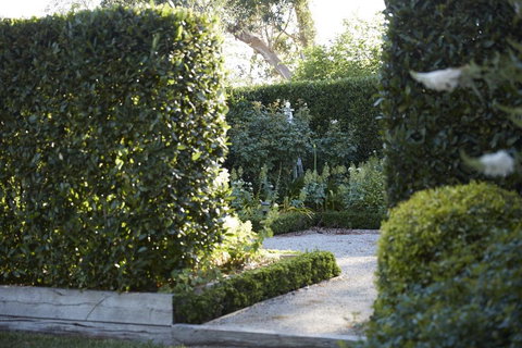 Oak Hill Woodend - Accommodation Sydney 3