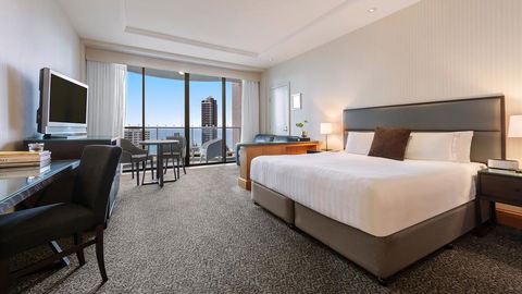 Oaks Gold Coast Hotel - Accommodation Sydney 1