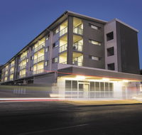 Oaks Moranbah Suites - Sydney 4u