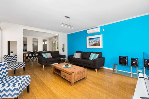 Ocean Blue On Salt Beach - Accommodation Sydney 2