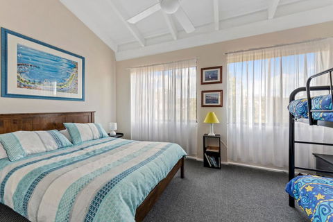 Ocean St Holiday Apartment - Sydney 4u 0
