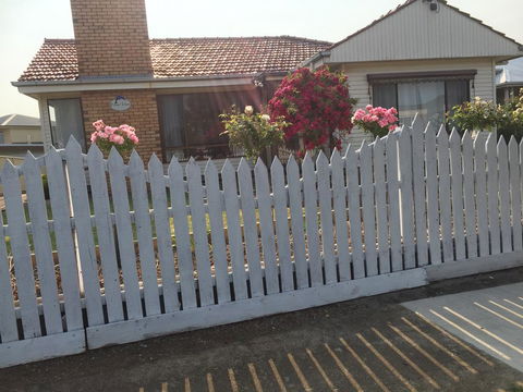 Ocean Views - Accommodation Sydney 1