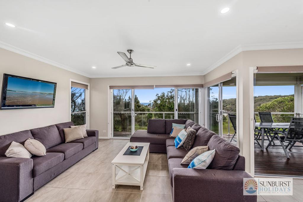 Arrawarra Headland NSW Sydney 4u