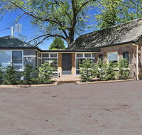 Old Bank Stables - 3 night weekends for price of 2 - Sydney 4u