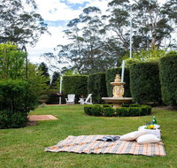 Old Mansfield Loft - gardens gazebo and getaways - Accommodation Sydney