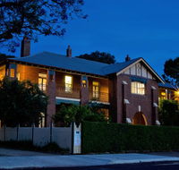 Old Parkes Convent - Sydney 4u