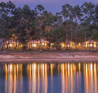 Olio Bello Lakeside Glamping - Sydney 4u