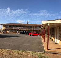 OVERLANDER MOTOR LODGE - Sydney Resort
