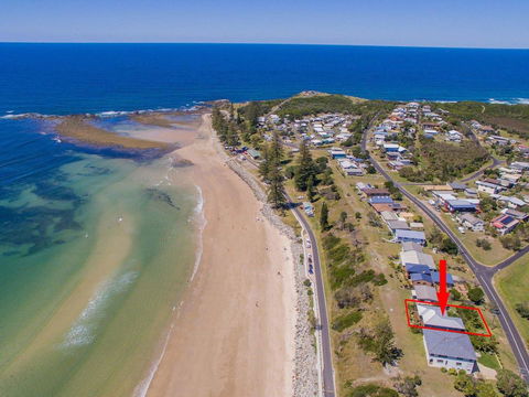 Pacifica 1 - On The Beach At Brooms Head - Sydney 4u 2