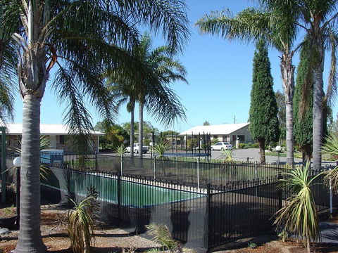 Palm Valley Motel - Accommodation Sydney 0