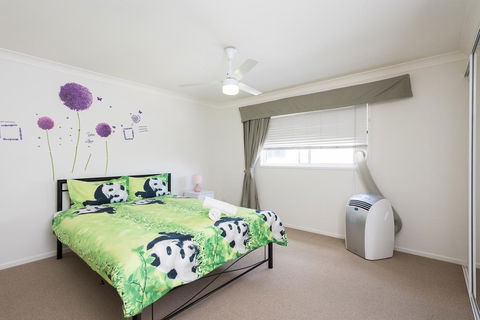 Panda Holiday -Close Mountain Ocean Pet Friendly - Sydney 4u 0