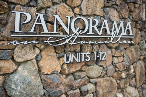 Panorama 11 - Hamilton Island - Sydney 4u 0