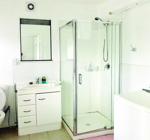 Paradise Eco Unit - Sydney 4u 2