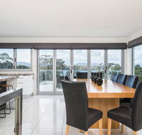 Paradise Point - Tamar Valley 14 Persons Residence with pool - Sydney 4u