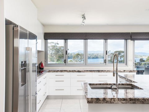 Paradise Point - Tamar Valley 14 Persons Residence With Pool - Sydney 4u 3