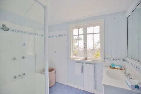Park View Self-Contained - Sydney 4u 3