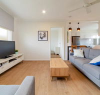 Peaceful 3 Bedroom Apartment in Ascot - Sydney 4u