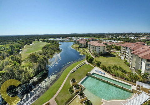 Pelican Waters Golf Resort And Spa Unit 1006 - Sydney 4u 1
