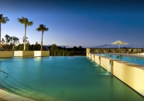 Pelican Waters Golf Resort And Spa Unit 1006 - Sydney 4u 3