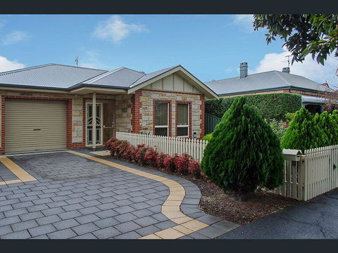 Perfect Location Central Modern Cottage - Free WiFi - Sydney 4u 0