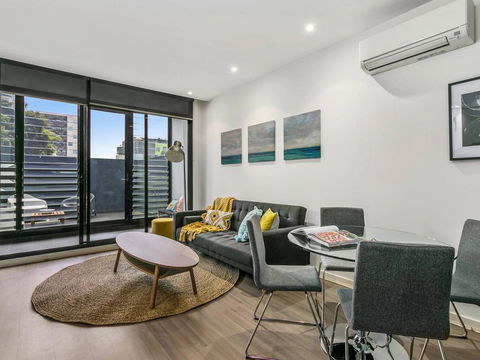 PERFECTLY PRAHRAN - Your Mecca Of Social And Style - Sydney 4u 1
