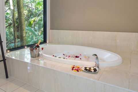 Pethers Rainforest Retreat - Sydney 4u 2