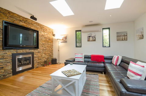 PIER 55 - DROMANA... - Sydney 4u 0