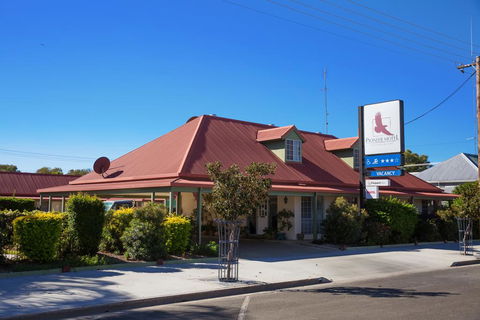 Pioneer Motel Goondiwindi - Accommodation Sydney 0