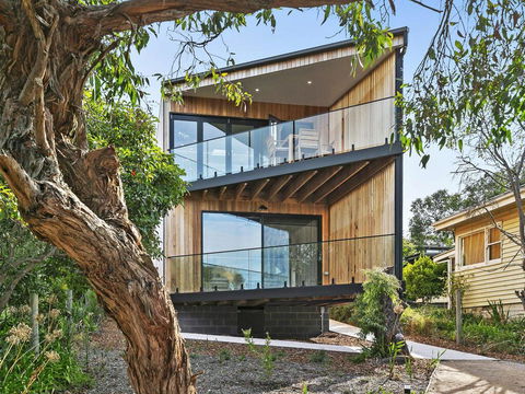 POINT BREAK , NEW LISTING 2019,  - Sydney 4u 0