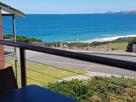 Port Elliot Meridian - Sydney 4u 3