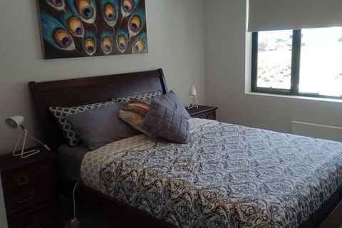 POSH, Port Out Starboard Home - Sydney 4u 3