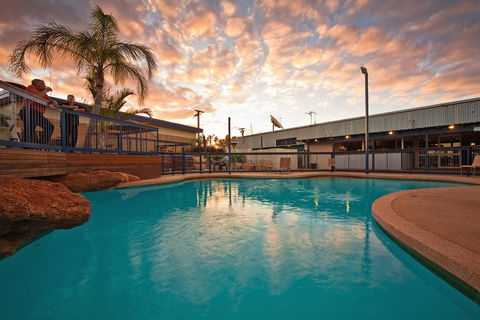 Potshot Hotel Resort - Sydney 4u 0
