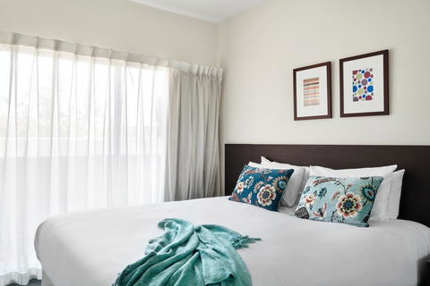 Punthill Essendon Grand - Sydney 4u 3