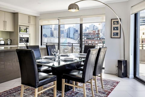 PYRMONT/DARLING HARBOUR MODERN 3 BED PENTHOUSE APARTMENT - Accommodation Sydney 3