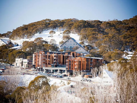 QT Falls Creek - Sydney 4u 0