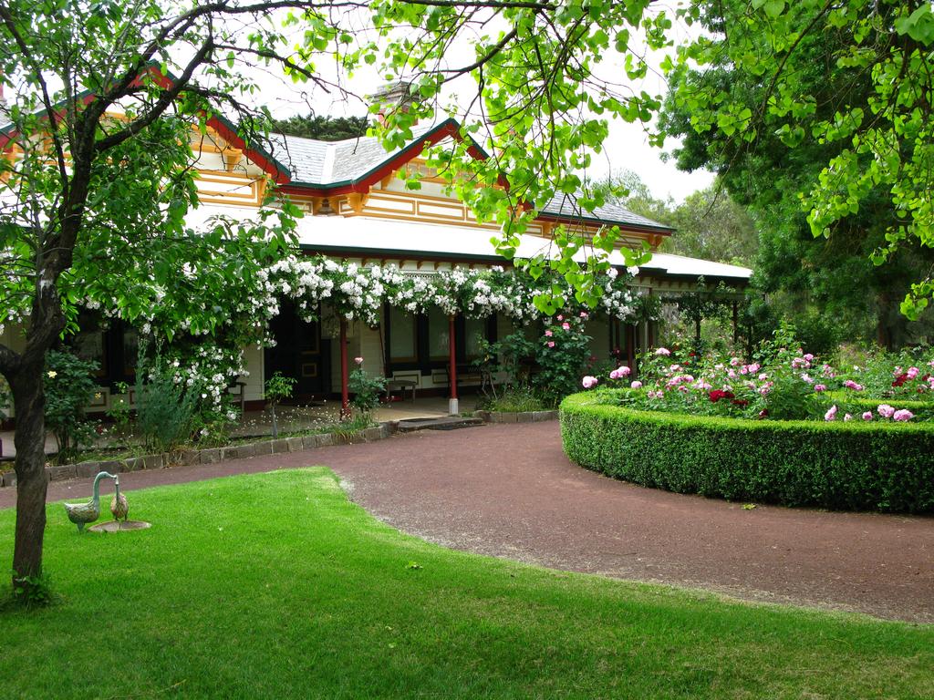 Woolsthorpe VIC Sydney 4u