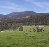 Quins Gap Private Retreat - Sydney 4u