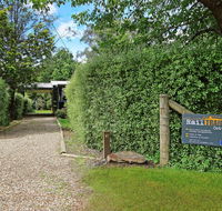 Rail Trail Cottage - BRIGHT - Sydney 4u