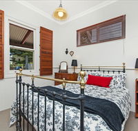 Railway Cottage - Sydney 4u
