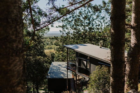 Rainforest Gardens - Luxury Hillside Chalets With Views To Bay & Islands - Accommodation Sydney 1