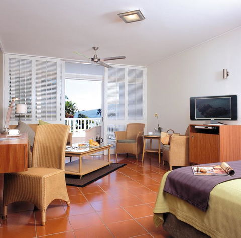 Ramada By Wyndham Cairns City Centre - Sydney 4u 1