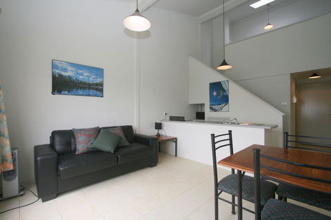 Razorback 12/1 Gippsland Street - Accommodation Sydney 0