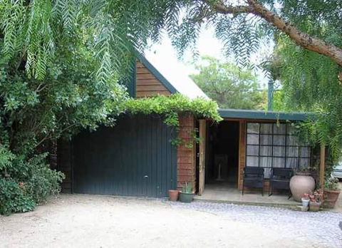 Red Brier Cottage Accommodation - Sydney 4u 0