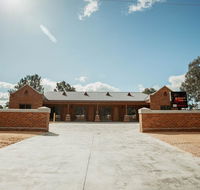 Red Waratah Accommodation - Sydney 4u