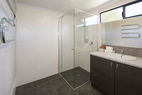 Redgate Forest Retreat - Sydney 4u 2